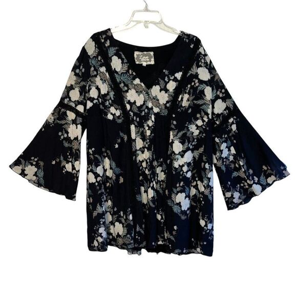 Johnny Was Tops - Love Johnny Was Dark Floral Lace Women's Blouse Rayon Romantic L